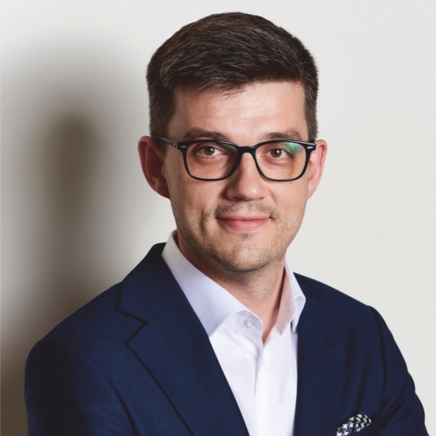 KRZYSZTOF KSIĄŻEK